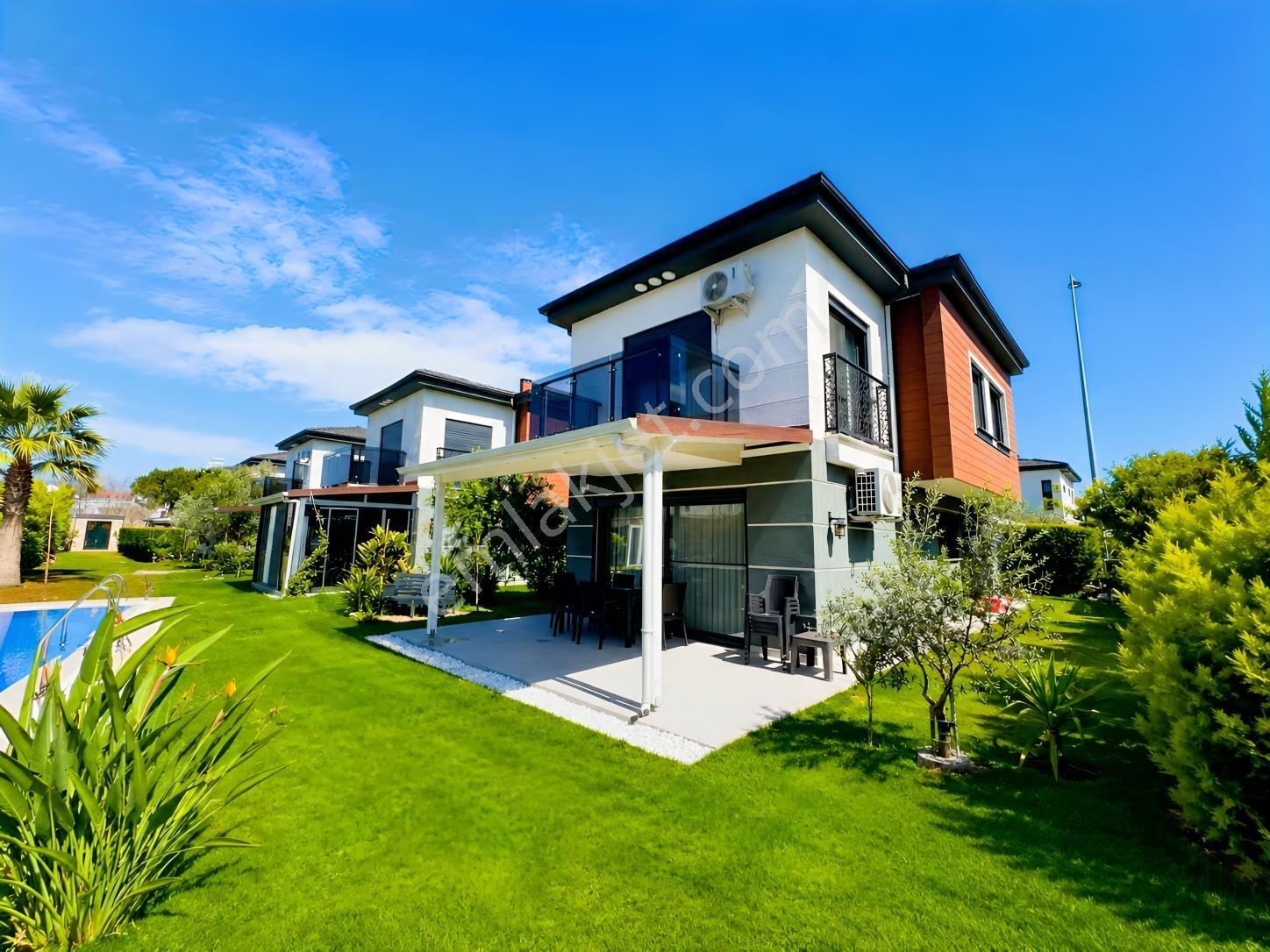 Denize Yakın,havuzlu Sitede Ferah Ve Havadar 3+1 Vill — fotoğraf 7