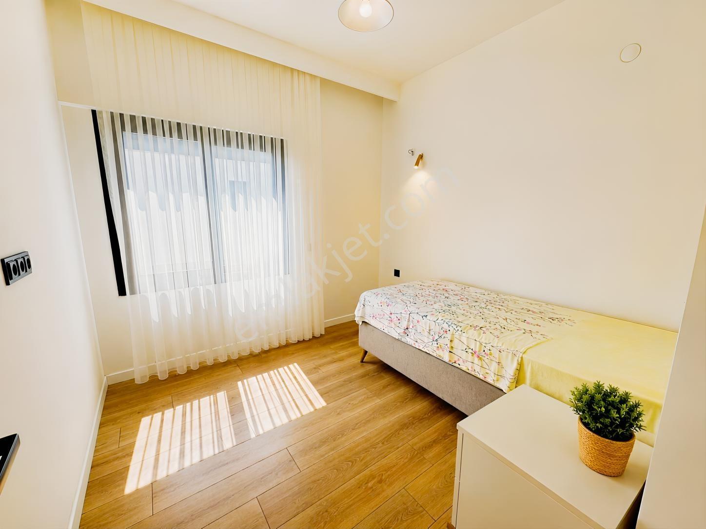 Denize Yakın,havuzlu Sitede Ferah Ve Havadar 3+1 Vill — fotoğraf 25