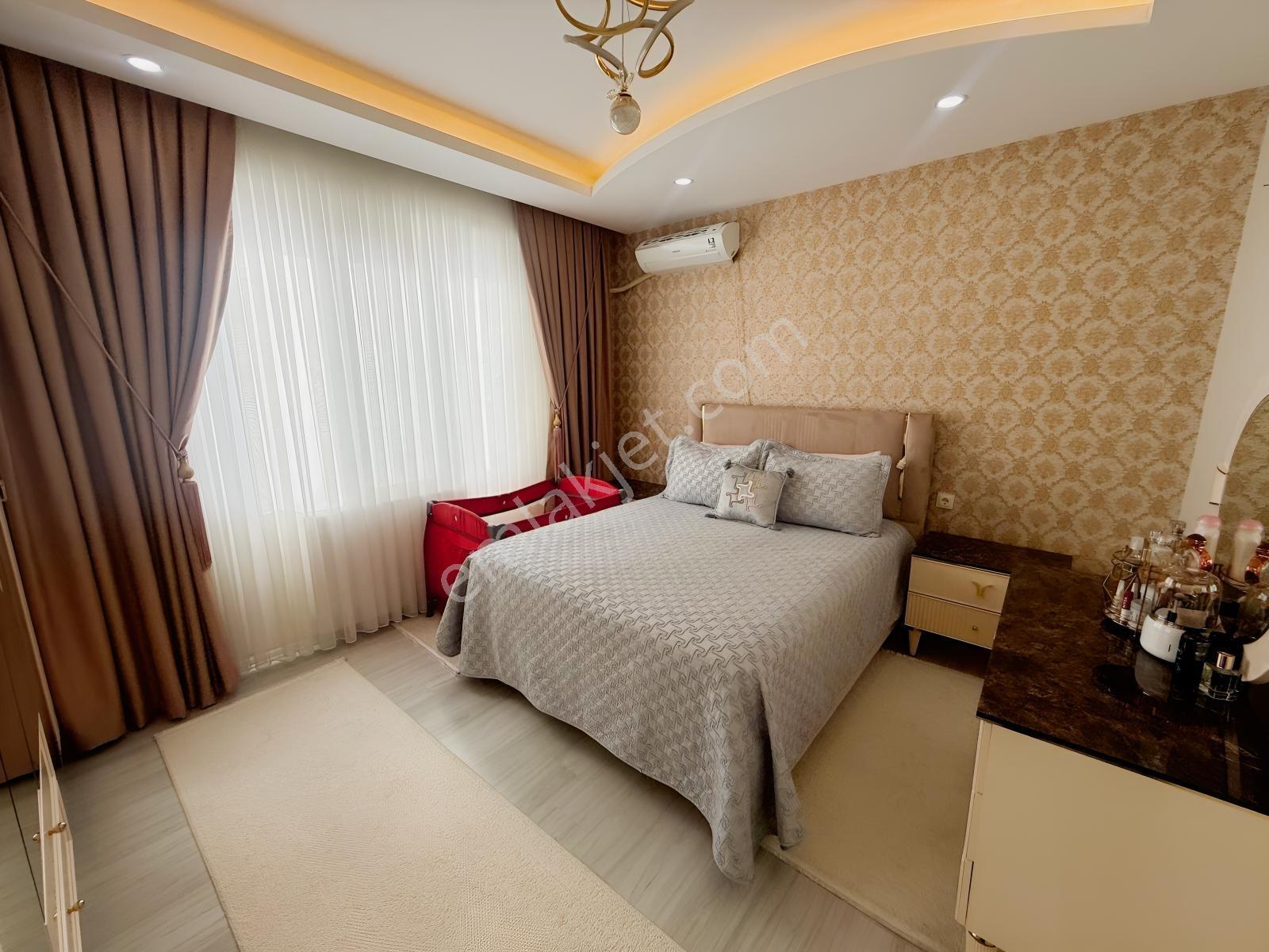 Bağcılar Ahmet Kaya Caddesinde 110m2 Ferah 2+1 — fotoğraf 7