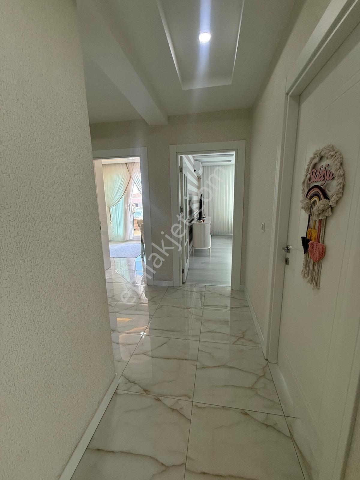 Bağcılar Ahmet Kaya Caddesinde 110m2 Ferah 2+1 — fotoğraf 11