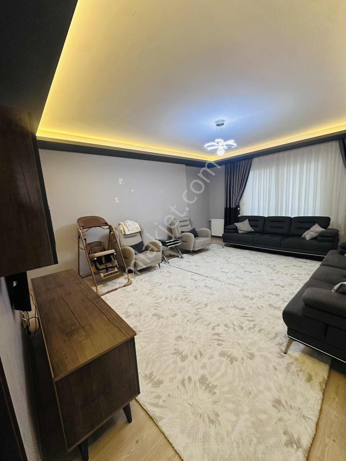 Aziz Emlak'tan Yalınayak'ta Satılık 3 + 1 Bağımsız Geniş Daire — fotoğraf 2