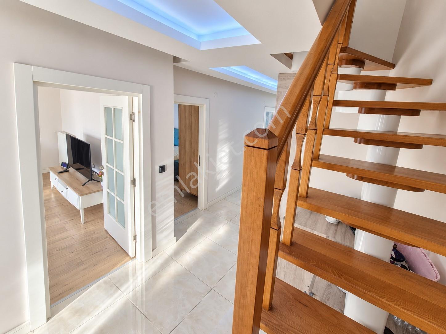 Antalya Bahçelievler'de Geniş Teraslı Satılık 3+1 Dubleks Daire — fotoğraf 28
