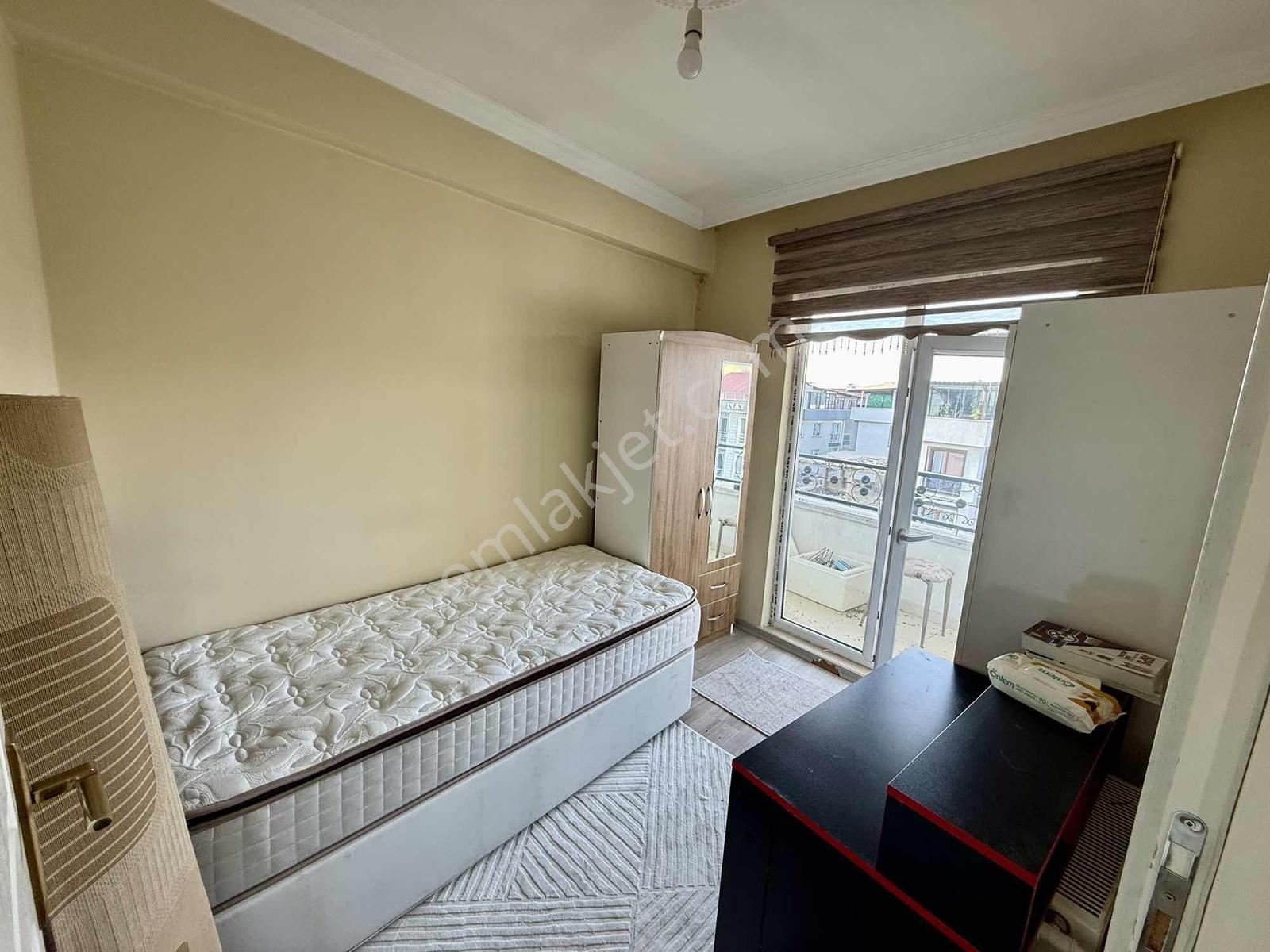 Van Sıhke Caddesi Üzerinde Satılık 2+1 Eşyalı Dublex Daire — fotoğraf 16