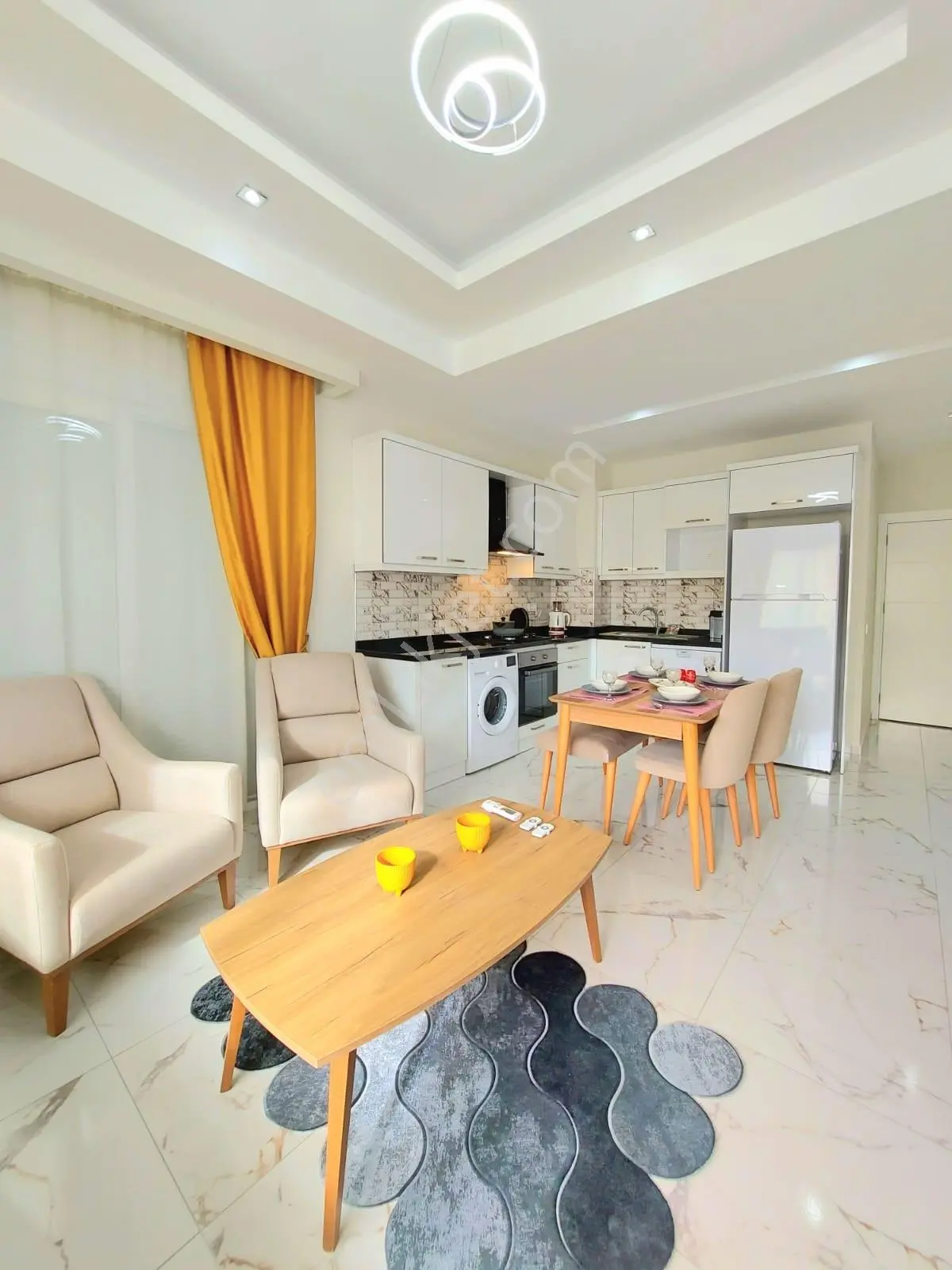 Alanya Güller Pınarı Mahallesi Denize 50M 2+1 Satılık Daire
