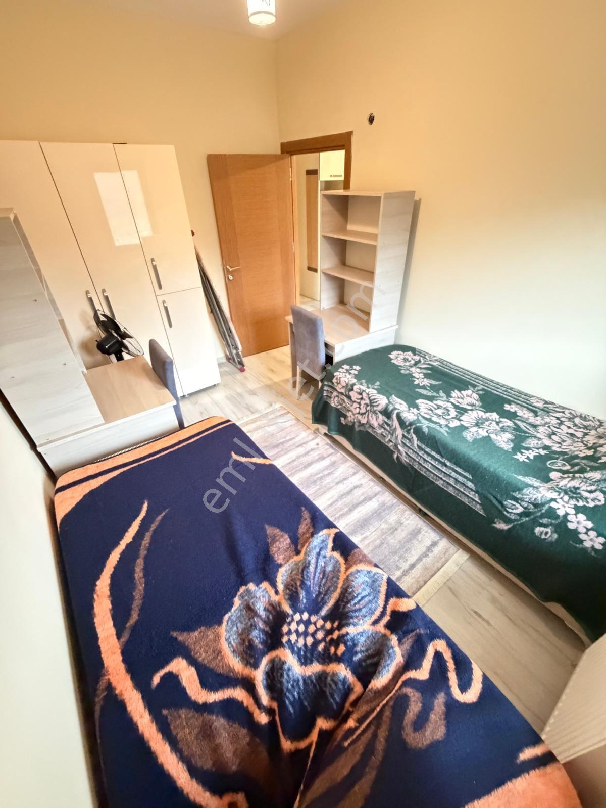 Eminevime Uygun-kat Mülkiyetli-balkonlu-boyalı-temiz-1+1 Eşyalı — fotoğraf 8