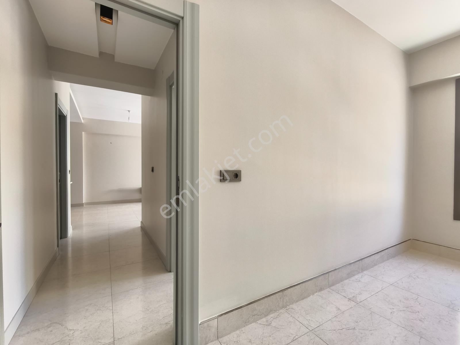 Yeni Rota'dan Merkezi Konumda 2+0 Daire — fotoğraf 7
