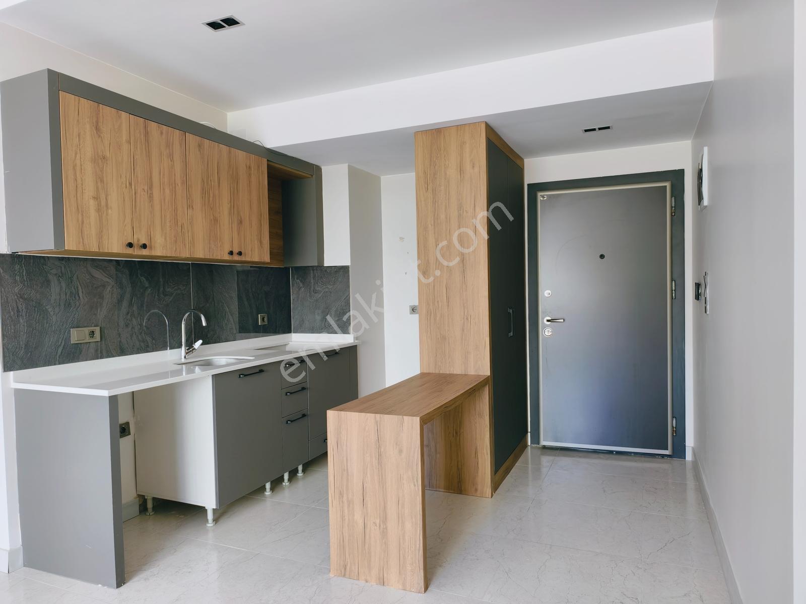 Yeni Rota'dan Merkezi Konumda 2+0 Daire — fotoğraf 12
