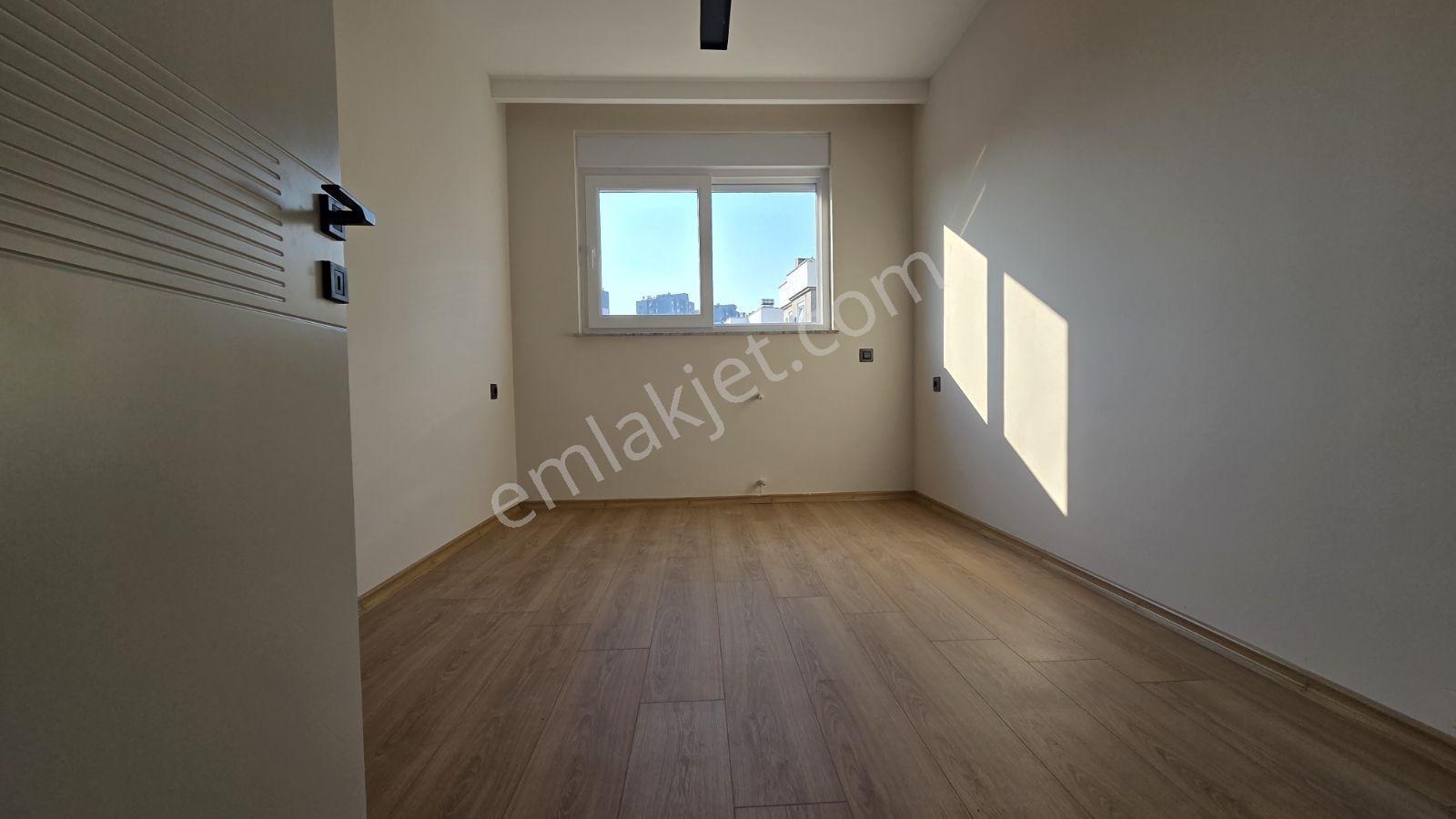 Sütçüler Mahallesinde 2+1 85m² Sıfır Daire — fotoğraf 4