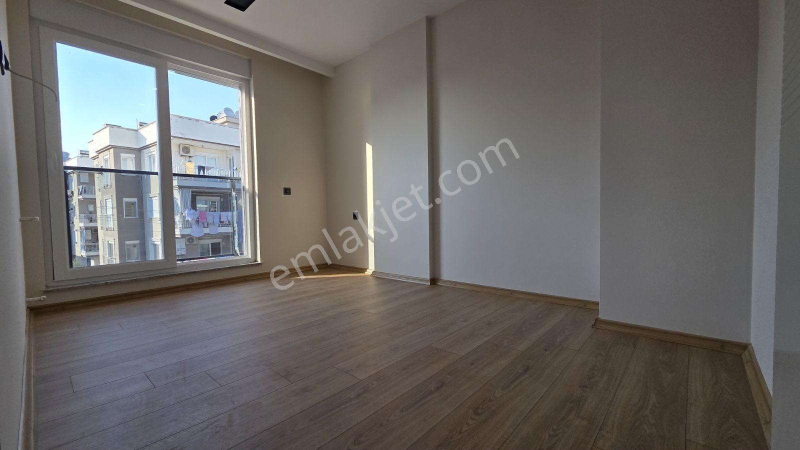 Sütçüler Mahallesinde 2+1 85m² Sıfır Daire — fotoğraf 5