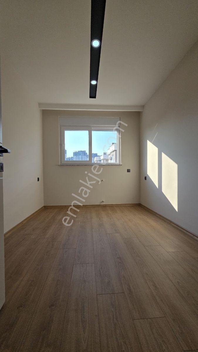 Sütçüler Mahallesinde 2+1 85m² Sıfır Daire — fotoğraf 20