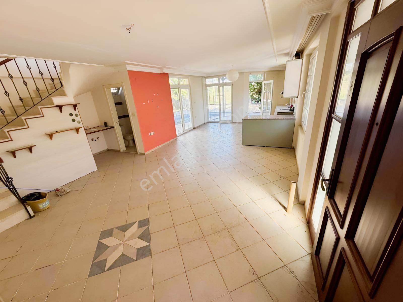 Fethiye Akarcada Satılık 679 M2 Arsa İçinde 3 Bağımsız Villa — fotoğraf 4