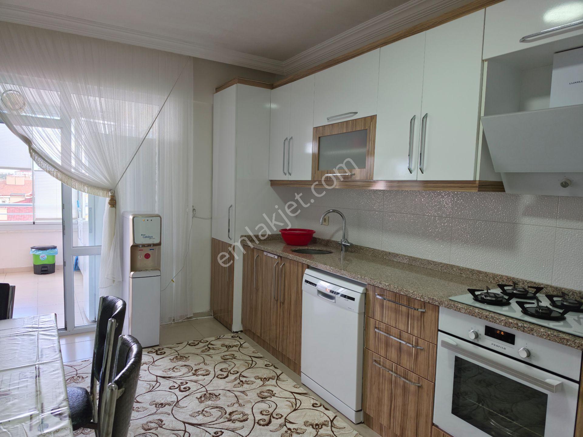 Satılık Lüks 4+1 Daire Niğde Merkez Şahsüleyman Mahallesinde Site İçerisinde Mer...