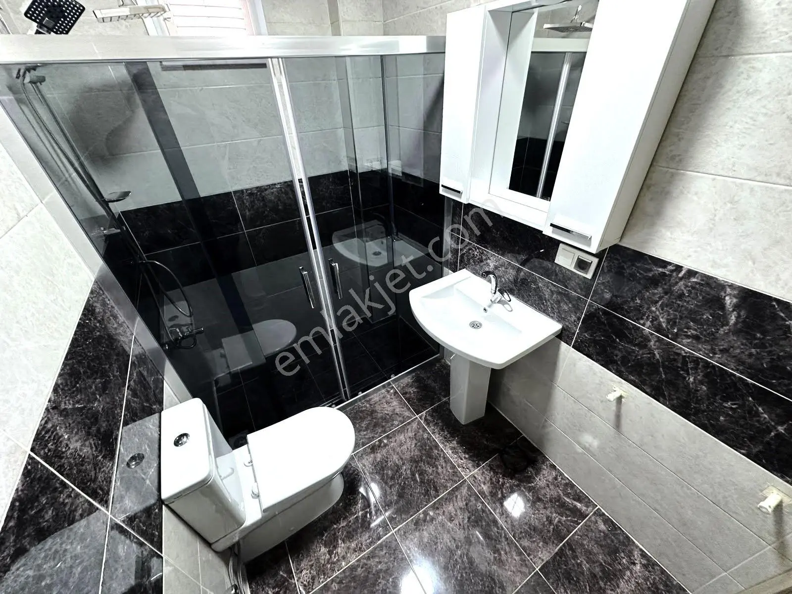 𝄞melodi'den Yatırım İçin İdeal Ayrı Mutfaklı Ara Kat 3 Cepheli Asansörlü 2+1 Daire — fotoğraf 6