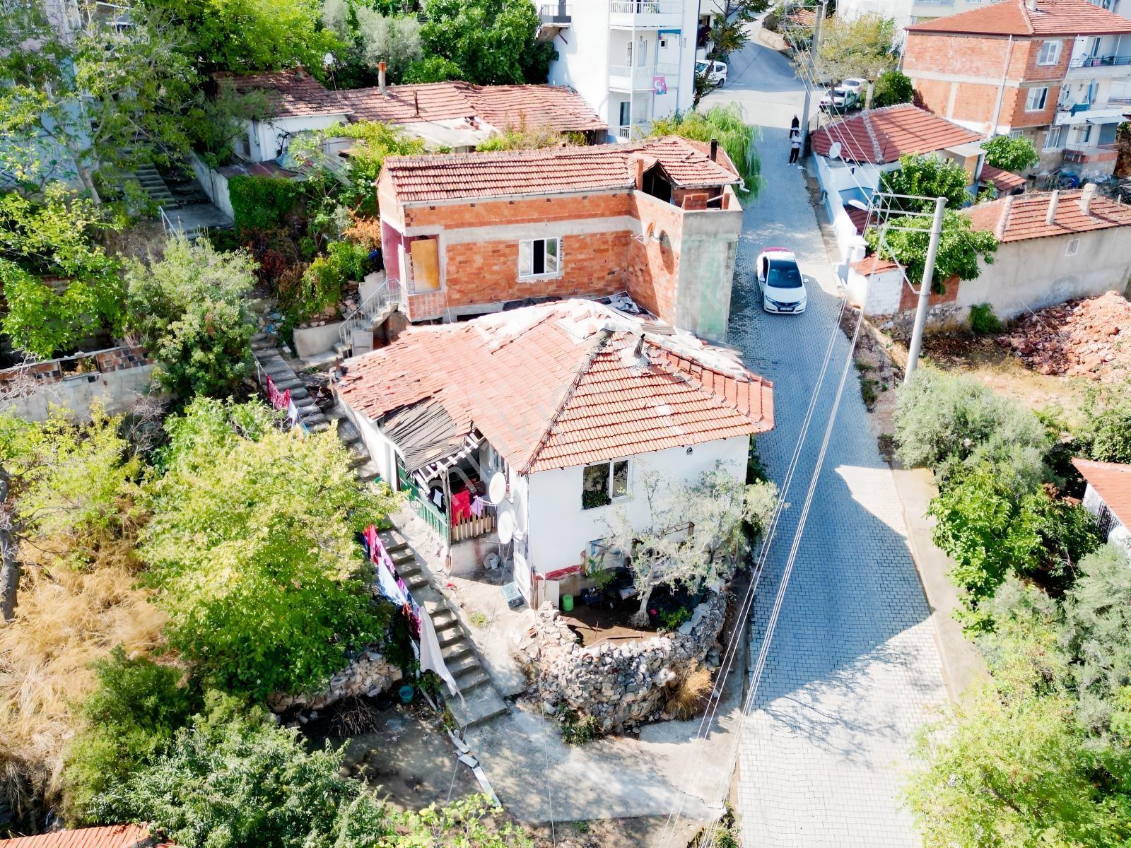 Blue Yatırımdan Tek Fiyat 2 Ayrı Müstakil Ev Yatırımlık !!!