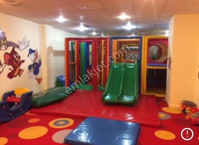 Havuzlu Güvenlikli Sitede Satılık Daire — fotoğraf 10