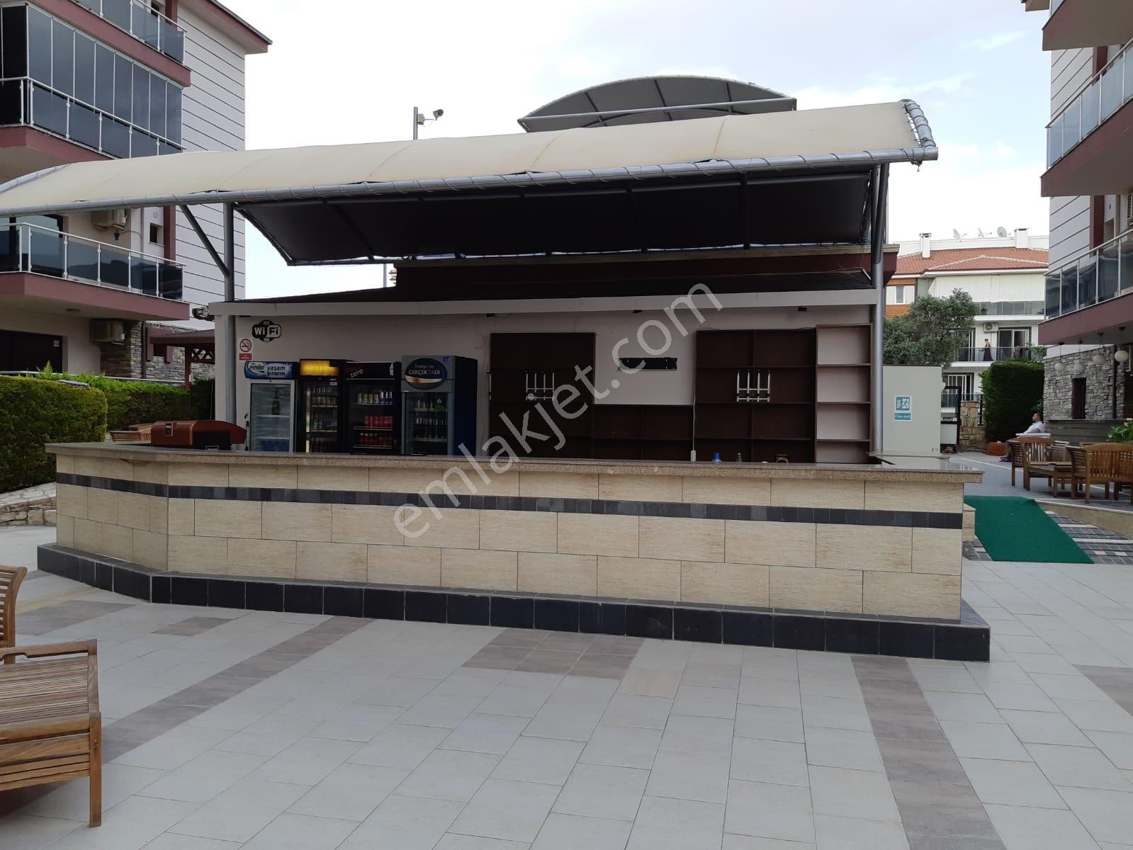 Havuzlu Güvenlikli Sitede Satılık Daire — fotoğraf 11
