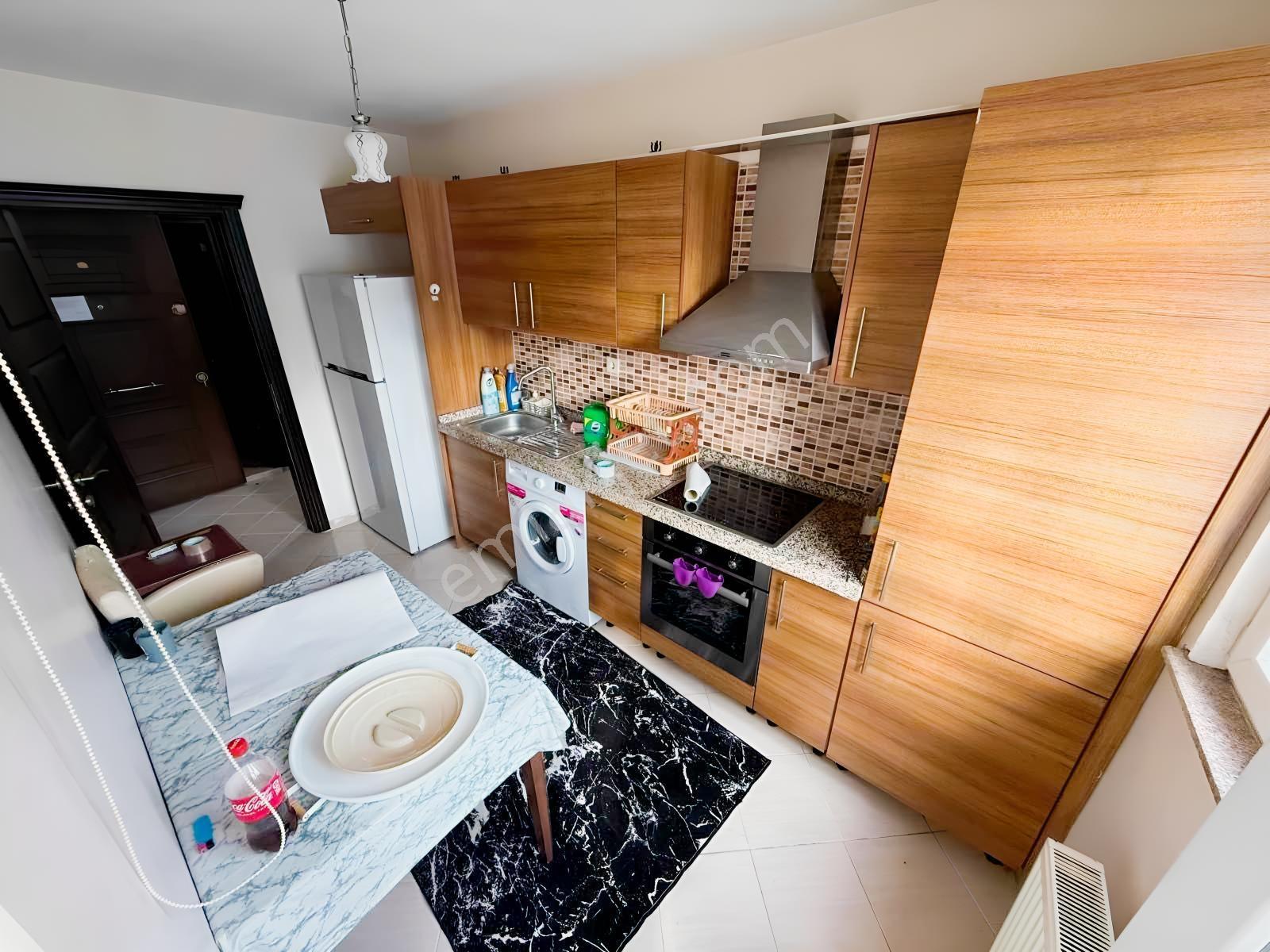 Muhittin Mah .satılık 1+1 Full Eşyalı Daire & Home Ofis! — fotoğraf 15