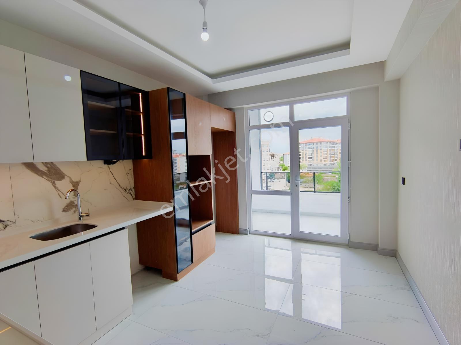 Cengizler'den Satılık 2+1 Arakat Daire — fotoğraf 8