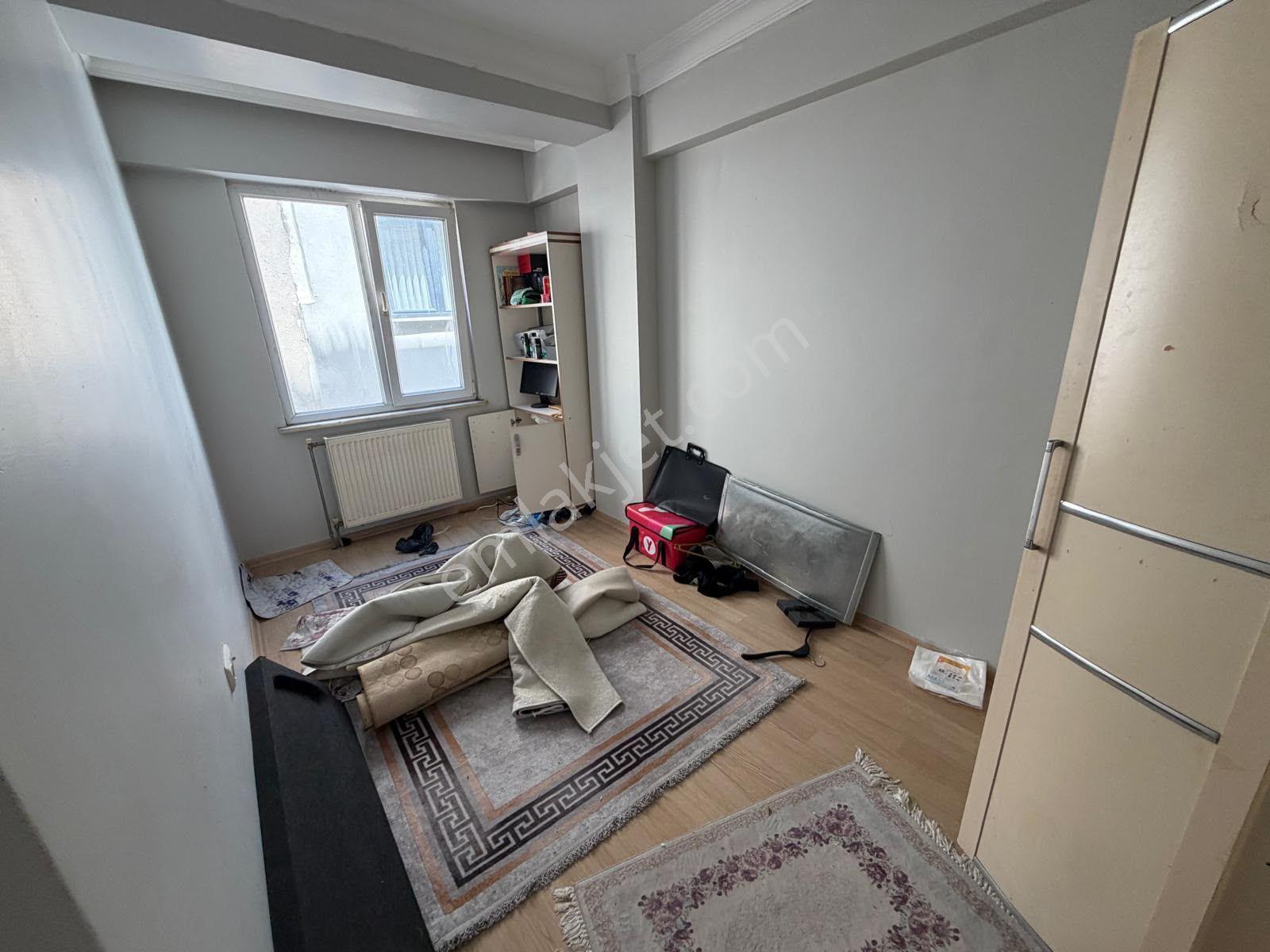Türkiye Emlak Fatih Mah 3+1 Kredili 2.kat 120m2 E. Banyolu Daire — fotoğraf 9