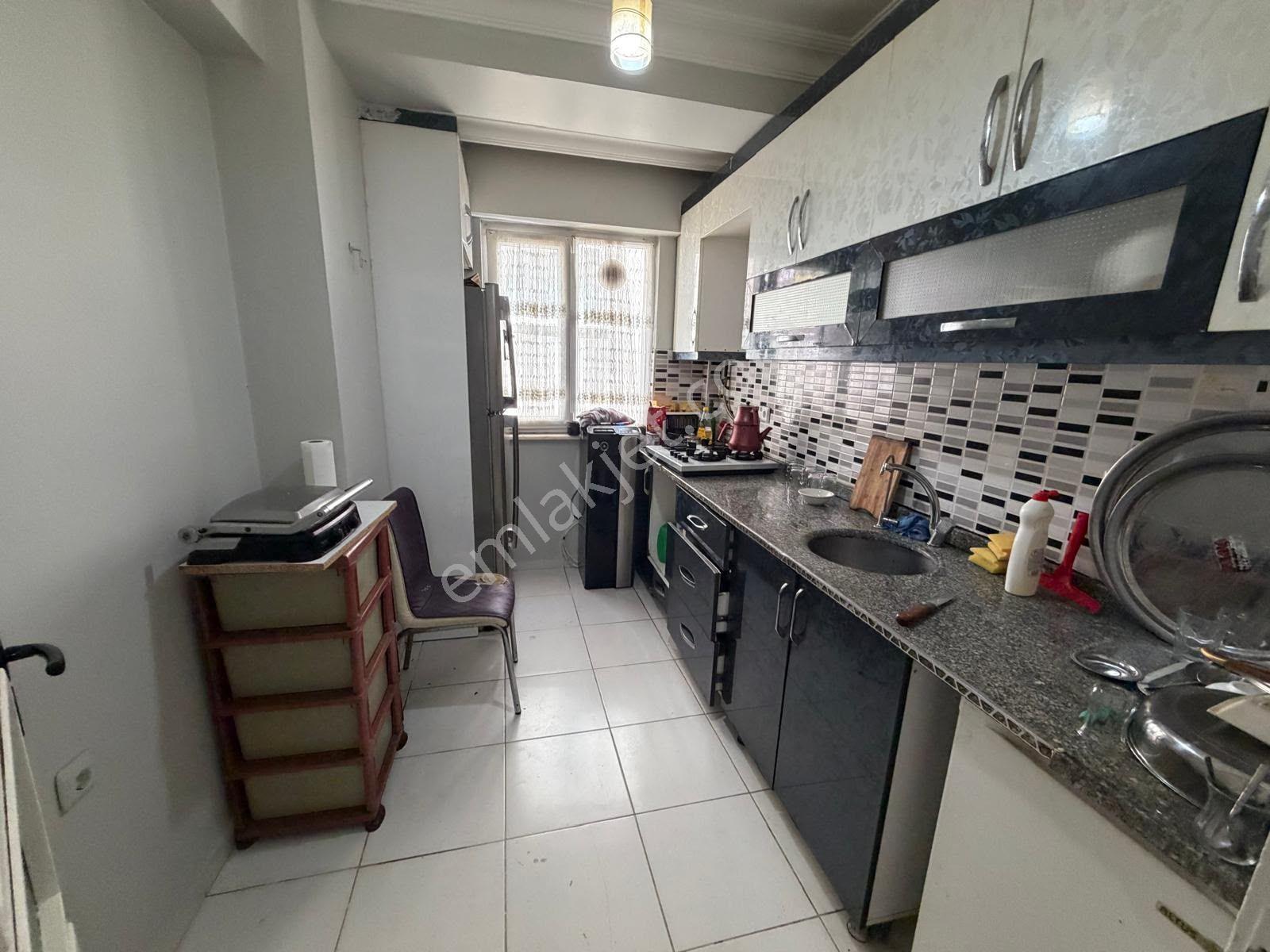 Türkiye Emlak Fatih Mah 3+1 Kredili 2.kat 120m2 E. Banyolu Daire — fotoğraf 14