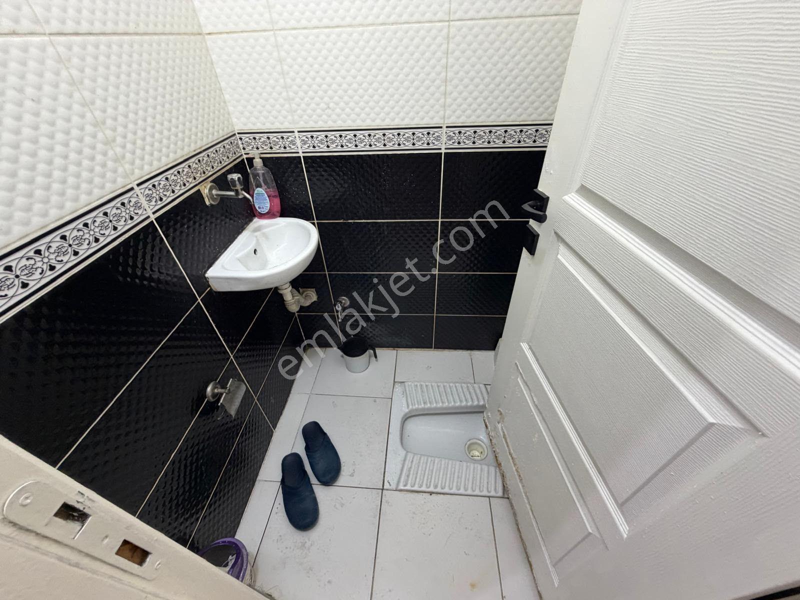 Türkiye Emlak Fatih Mah 3+1 Kredili 2.kat 120m2 E. Banyolu Daire — fotoğraf 17