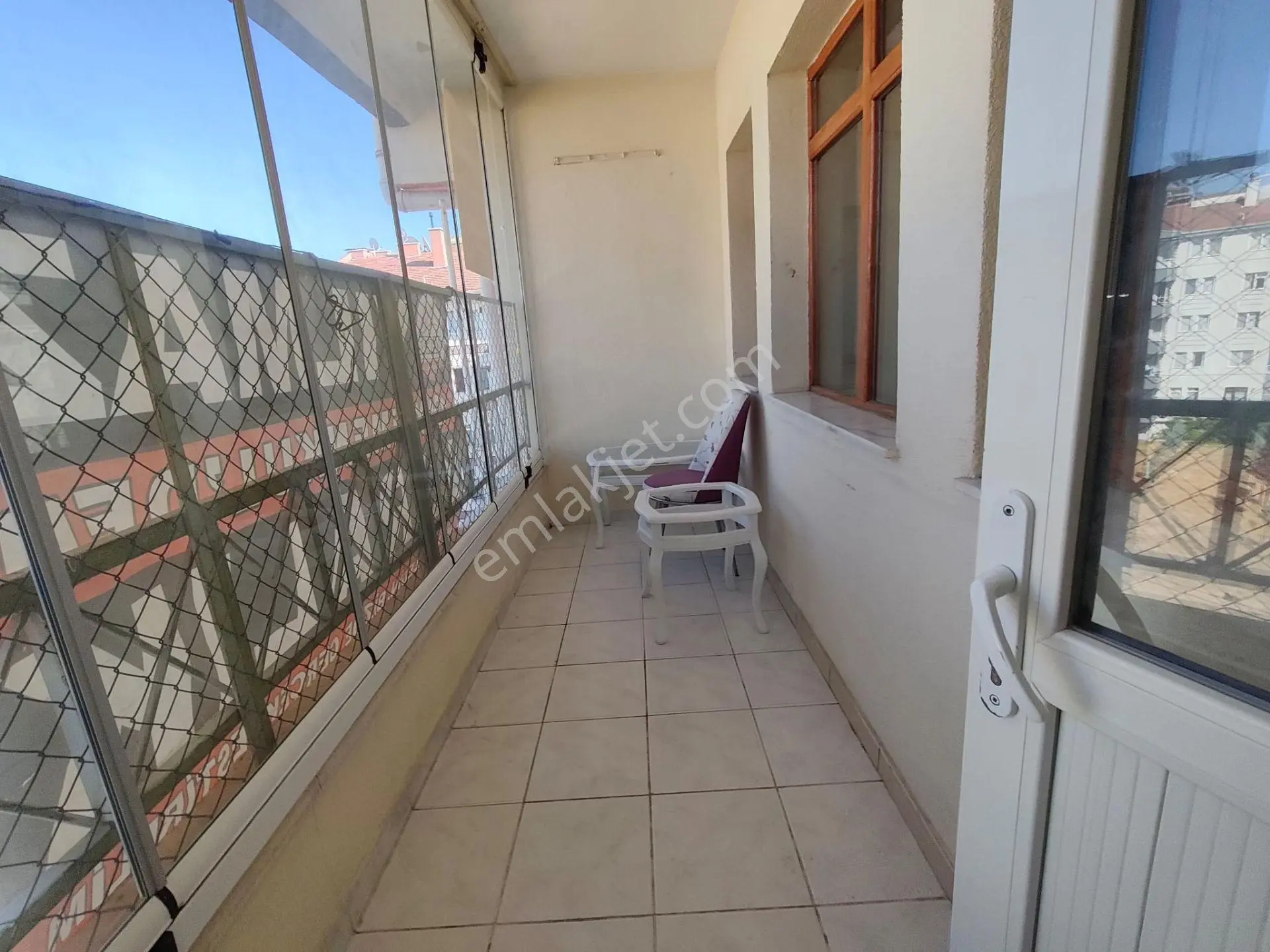 Yılmaz Gayrimenkul'den Mevlana Mah 3+1 Katta 140m2 Fuzul Eve Vs. Uygun Kupon Full+full Yapılı Daire — fotoğraf 6