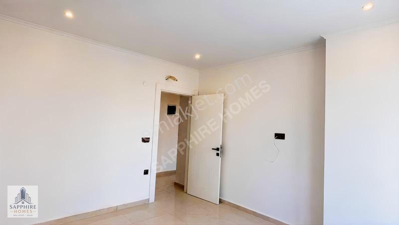 Alanya Merkez'de Tek Bloklu Site İçinde 2+1 Sıfır Daire — fotoğraf 15