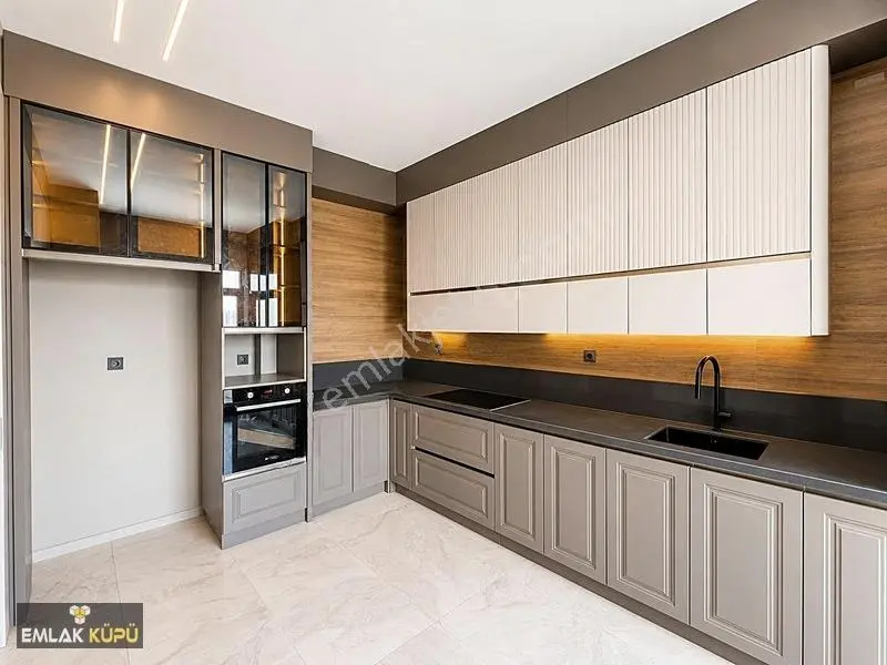 Bağlıcada Prestijin Mimarinin Ve Lüksün Buluştuğu Özel Bir Yaşam — fotoğraf 6