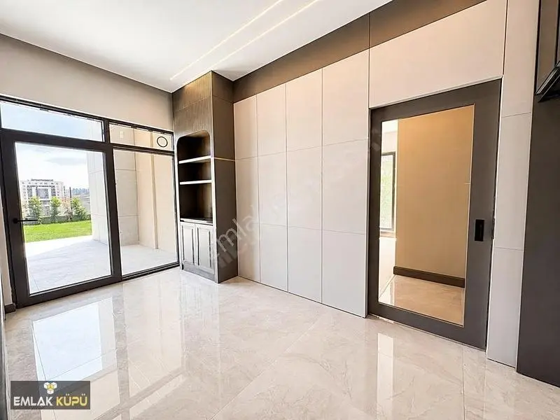 Bağlıcada Prestijin Mimarinin Ve Lüksün Buluştuğu Özel Bir Yaşam — fotoğraf 8
