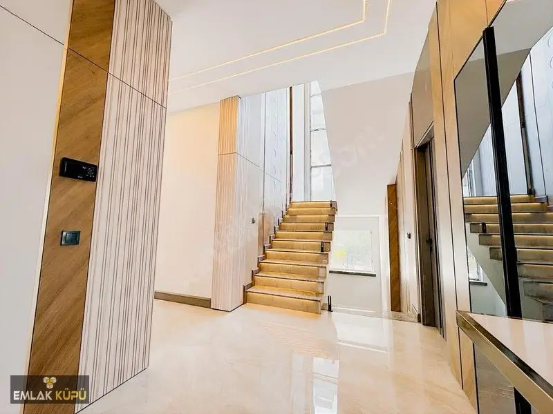 Bağlıcada Prestijin Mimarinin Ve Lüksün Buluştuğu Özel Bir Yaşam — fotoğraf 14
