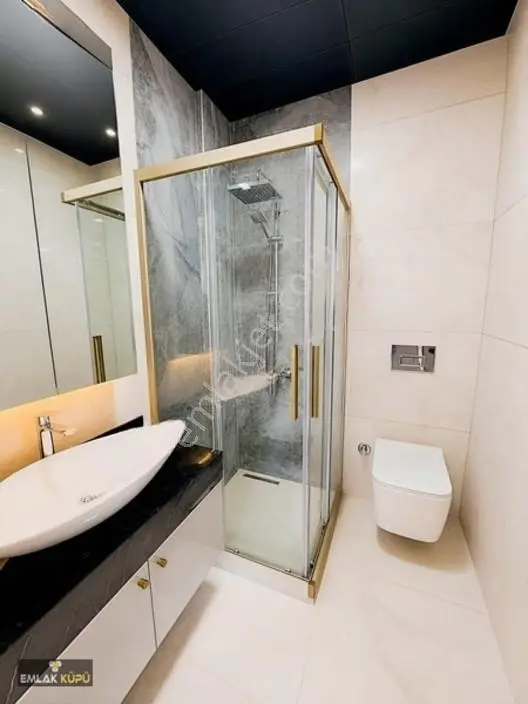 Bağlıcada Prestijin Mimarinin Ve Lüksün Buluştuğu Özel Bir Yaşam — fotoğraf 24