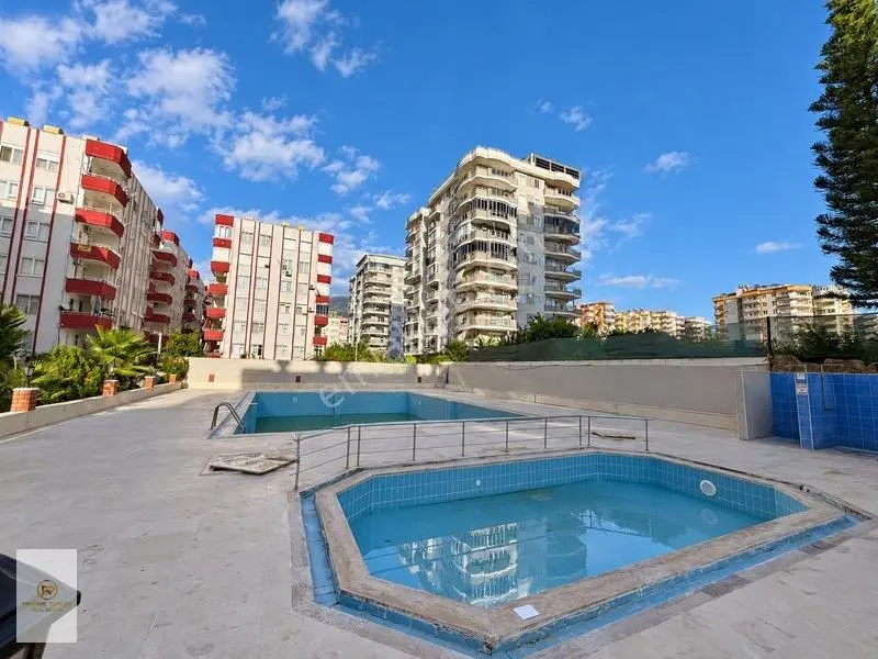 Alanya Mahmutlar Reyhan Sitesinde Satılık 2+1 Daire — fotoğraf 2