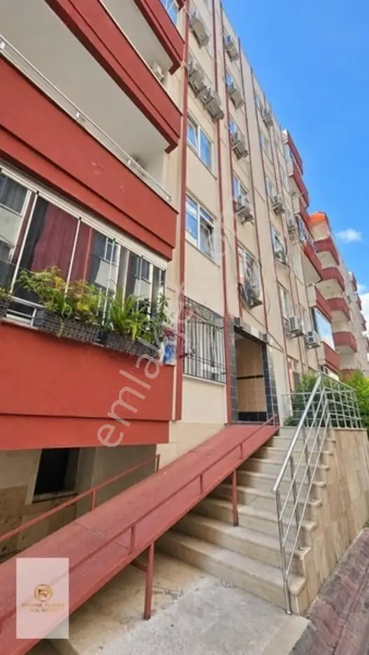 Alanya Mahmutlar Reyhan Sitesinde Satılık 2+1 Daire — fotoğraf 3