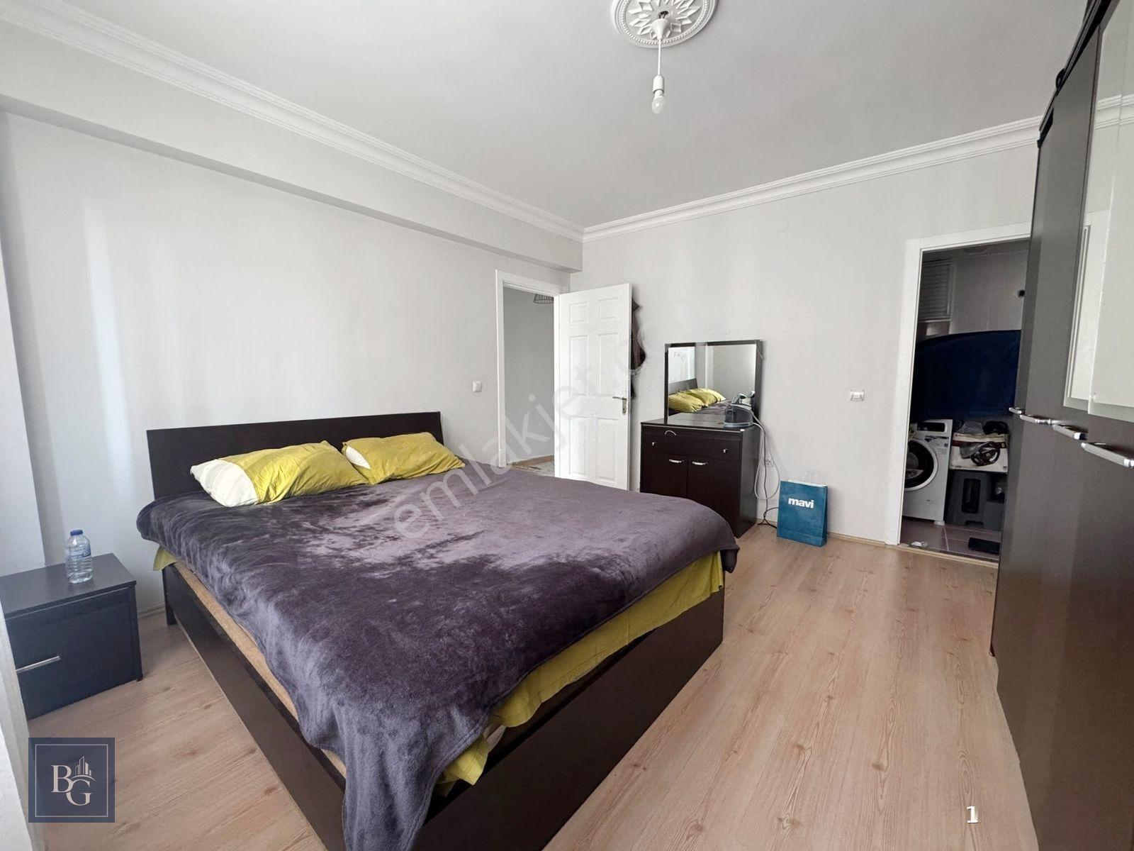 Kupon! Sultan Fatih Cad. Dibi Ara Katta Sitede Yapılı 150m² 3+1! — fotoğraf 12