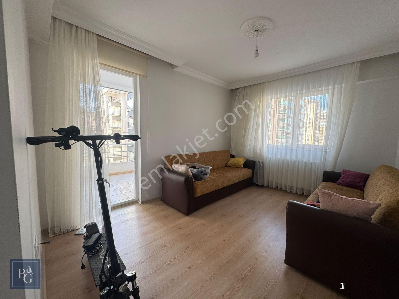 Kupon! Sultan Fatih Cad. Dibi Ara Katta Sitede Yapılı 150m² 3+1! — fotoğraf 17