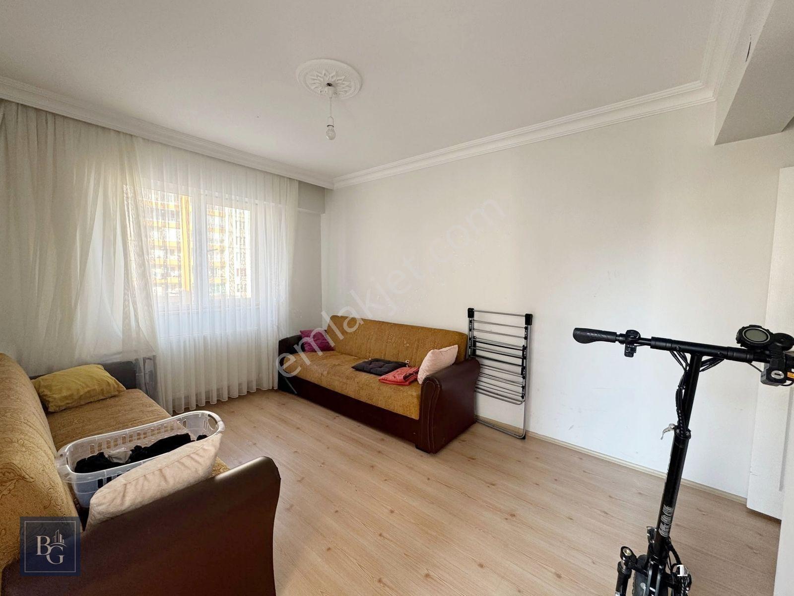Kupon! Sultan Fatih Cad. Dibi Ara Katta Sitede Yapılı 150m² 3+1! — fotoğraf 18