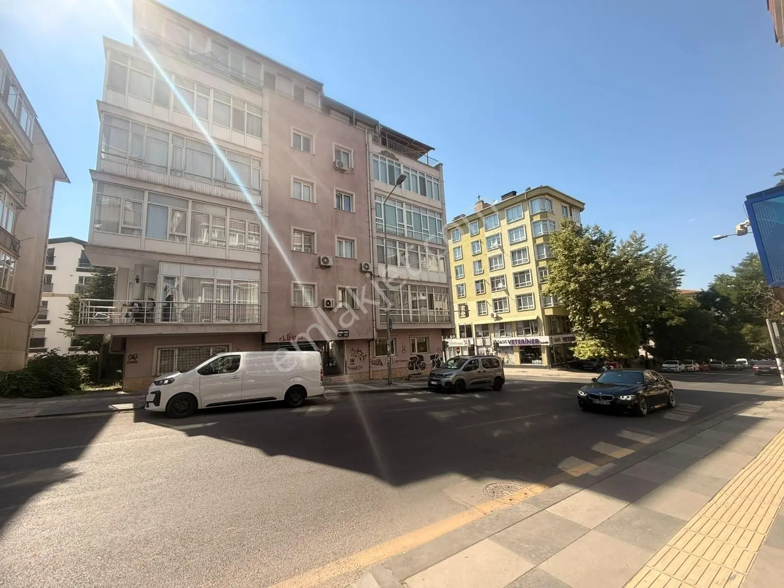 Tunalı Hilmi Caddesinde Ön Cephe 2+1 Oto Parklı Giriş Kat — fotoğraf 9
