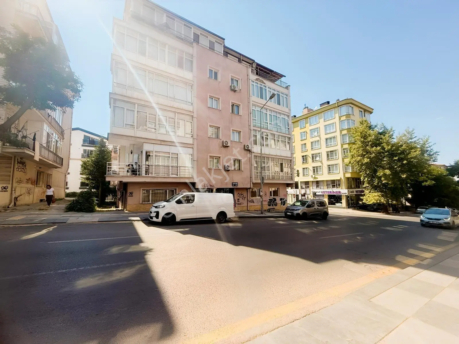 Tunalı Hilmi Caddesinde Ön Cephe 2+1 Oto Parklı Giriş Kat — fotoğraf 12