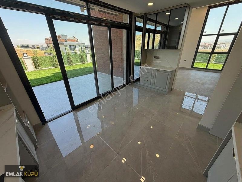 Bağlıca Mah. Çift Mutfak Çift Bahçeli Satılık4+2 Süperlüks Villa — fotoğraf 3