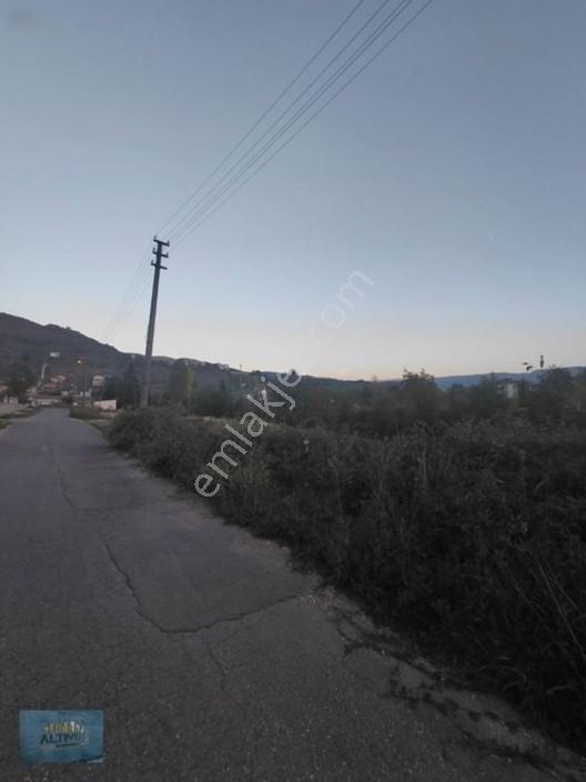 Kuzuluk Elit Villalar Sokağında 1000 Mt2 İmarlı Arsa — fotoğraf 5