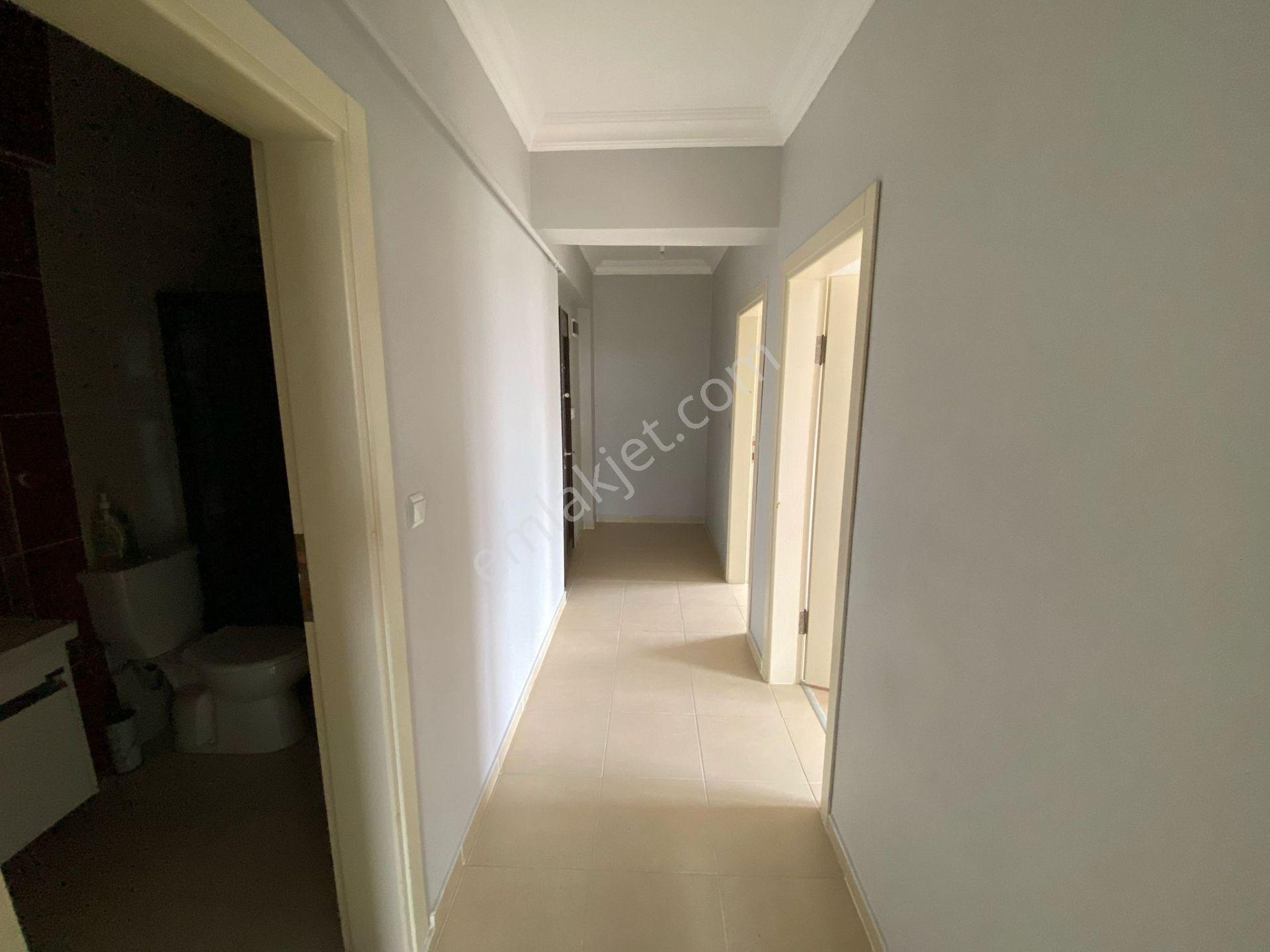 Hastane Karşısında Kira Garantili, Ön Cephe Geniş 2+1 Daire !!!! — fotoğraf 13