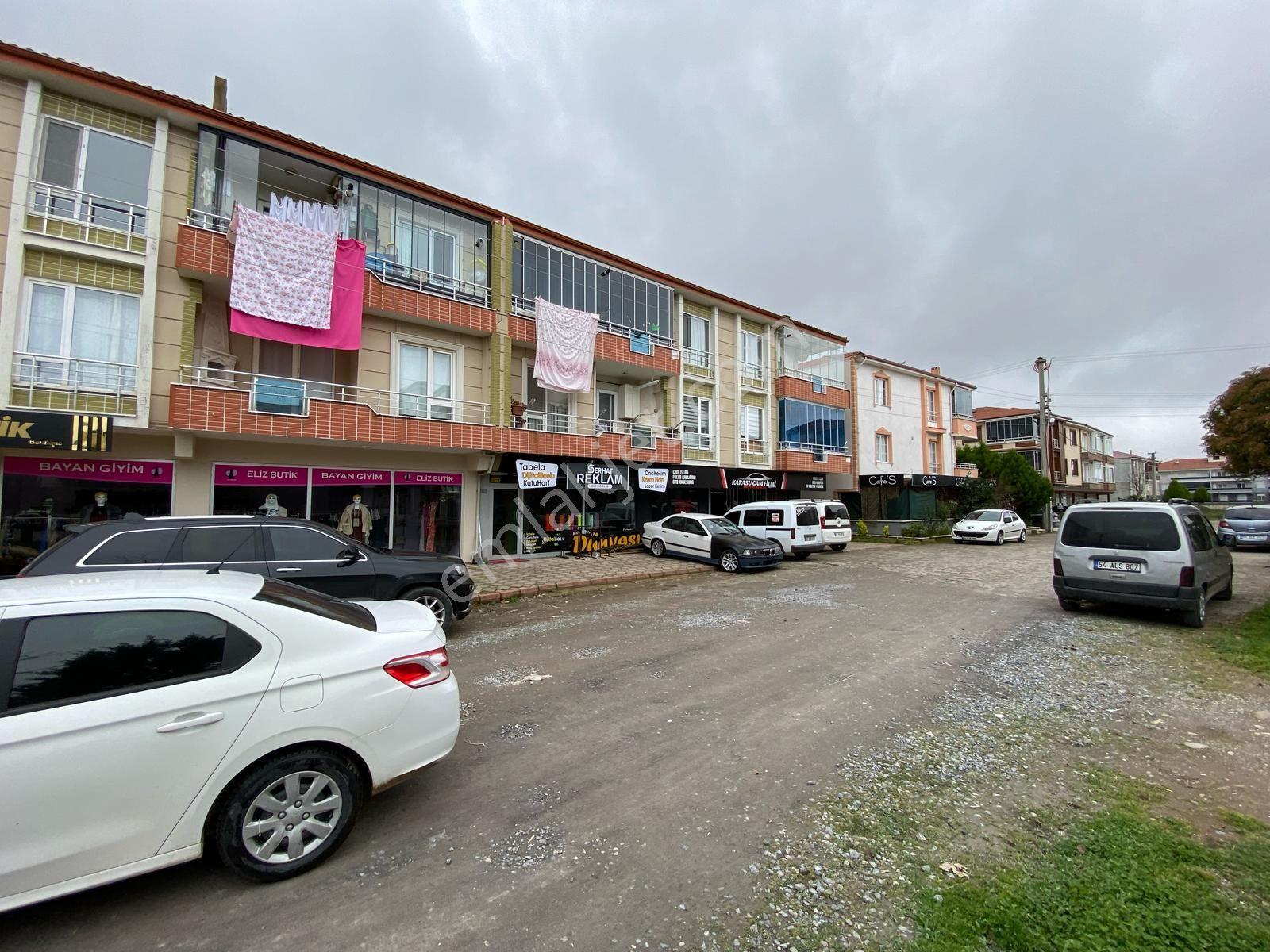 Hastane Karşısında Kira Garantili, Ön Cephe Geniş 2+1 Daire !!!! — fotoğraf 31