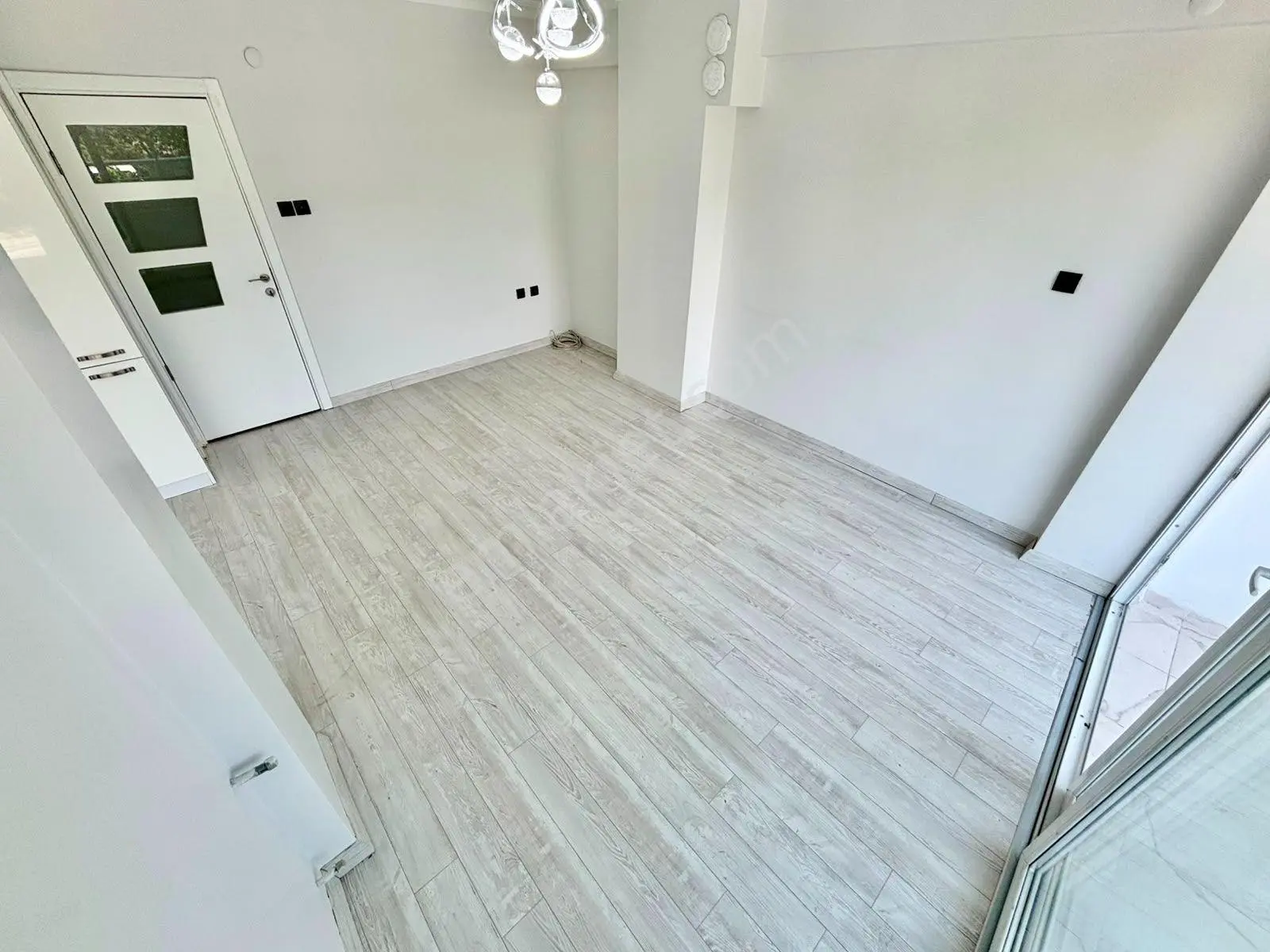 ꧁ay Emlaktan꧂akçayda Muhteşem Çay Manzaralı Denize 500 Mt Ön Cephe Satılık 2+1 İçi Yapılı Daire — fotoğraf 16