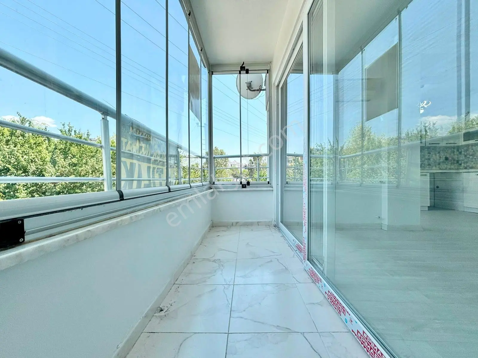 ꧁ay Emlaktan꧂akçayda Muhteşem Çay Manzaralı Denize 500 Mt Ön Cephe Satılık 2+1 İçi Yapılı Daire — fotoğraf 19