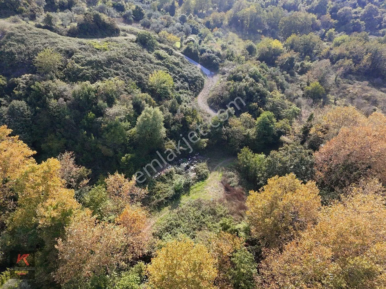 Kardeşten Tepeköyde 1.953m² Yola Cepheli, Doğayla İç İçe Tarla — fotoğraf 15