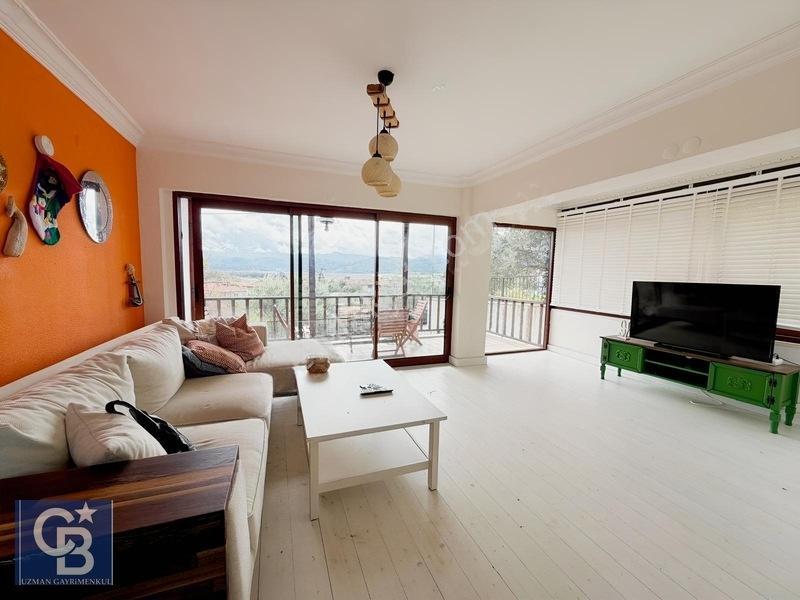 Cb' Den Akyaka' Da Deniz Manzaralı Tripleks Havuzlu Villa — fotoğraf 5