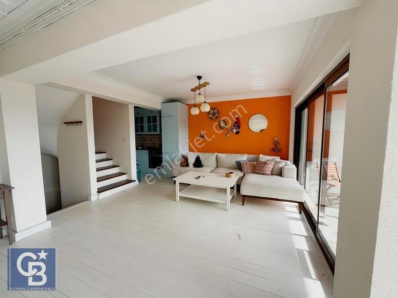 Cb' Den Akyaka' Da Deniz Manzaralı Tripleks Havuzlu Villa — fotoğraf 7