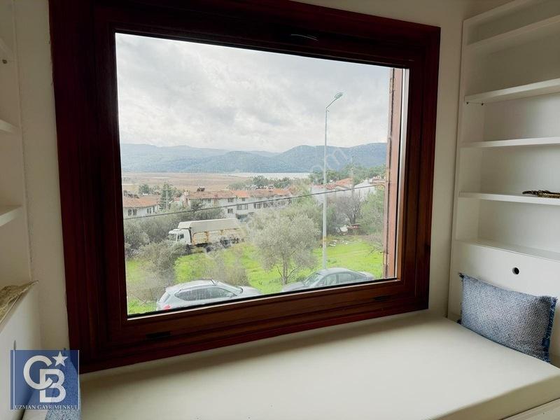Cb' Den Akyaka' Da Deniz Manzaralı Tripleks Havuzlu Villa — fotoğraf 17