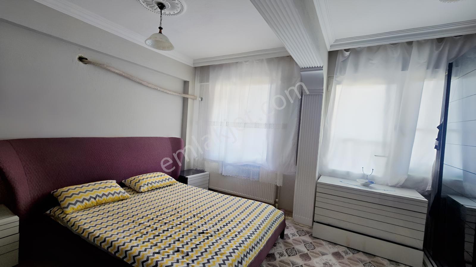 Menemen İsmet İnönü Mh. Satılık 2+1 Geniş Tip Daire — fotoğraf 17