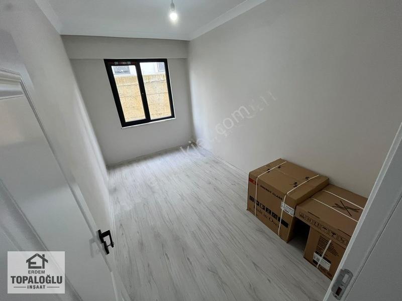 Çarşı Merkezde Sıfır Mutfak Ayrı Müstakil Bahçeli 2+1 Daire — fotoğraf 14